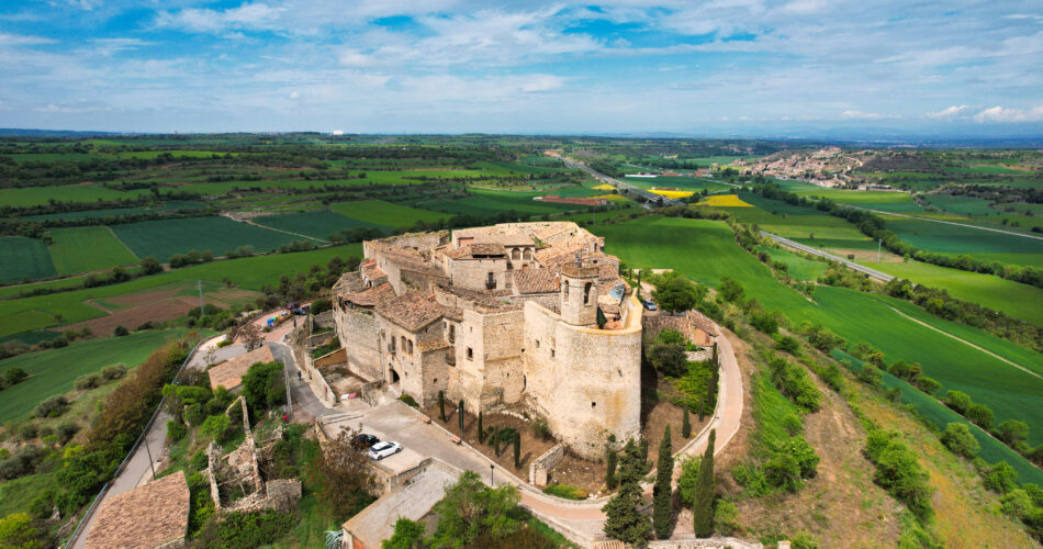 La vila closa de Montfalcó Murallat